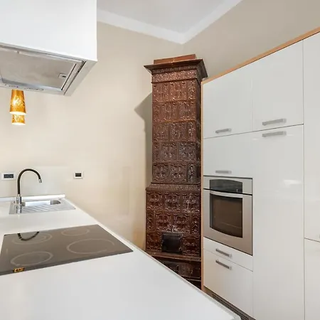 Rog With Balcony Appartamento Lubiana